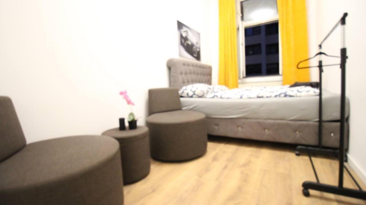Modern Double Room Js B Vienna Exterior photo